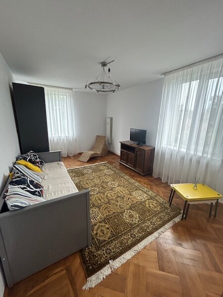 Orizont Afi Palace Drumul Taberei 1 min Metrou Garsoniera decomandata 43 mp